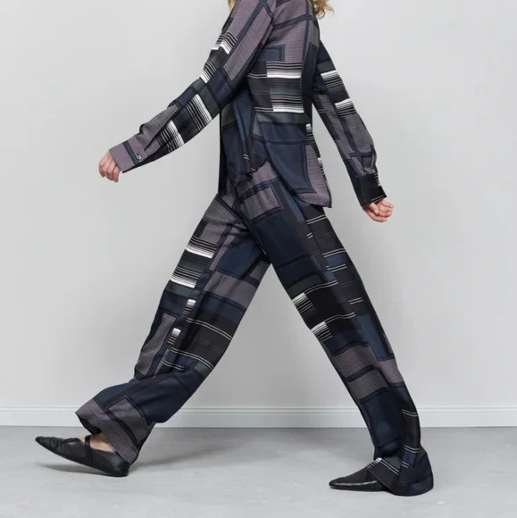 Closed Wide Pants - Winona